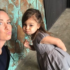 Meet your Posher, Carla