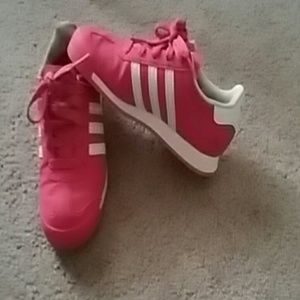 Pink and white Adidas ♢ON HOLD IN BUNDLE♢