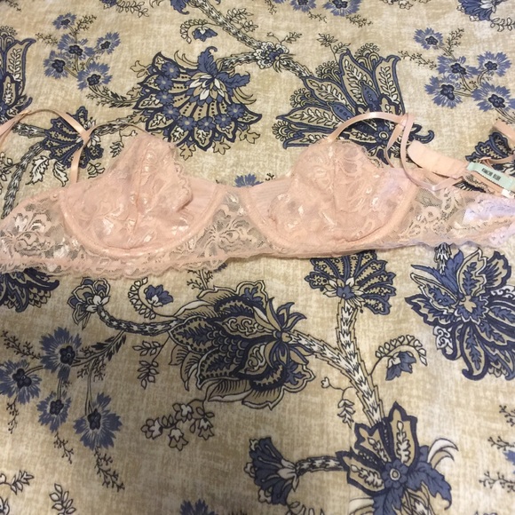 Lace bra from urban outfitters