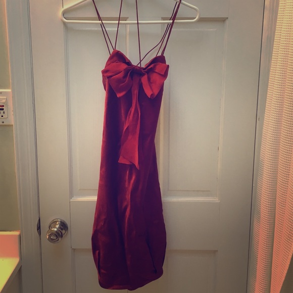 Red Bebe strappy silk bow dress - Picture 3 of 4
