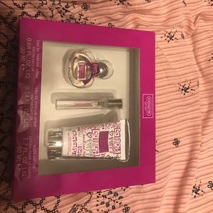 Coach gift set