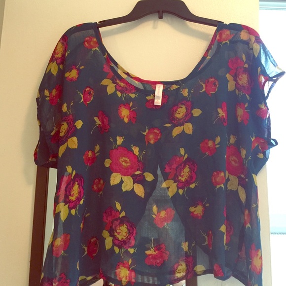 Chiffon sheer flowered shirt