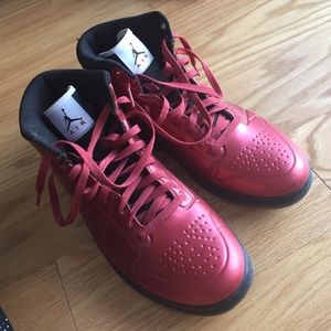 Men's red air jordans great condition