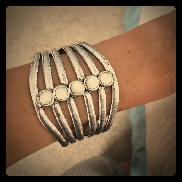 Lucky Brand🍀metal cuff bracelet