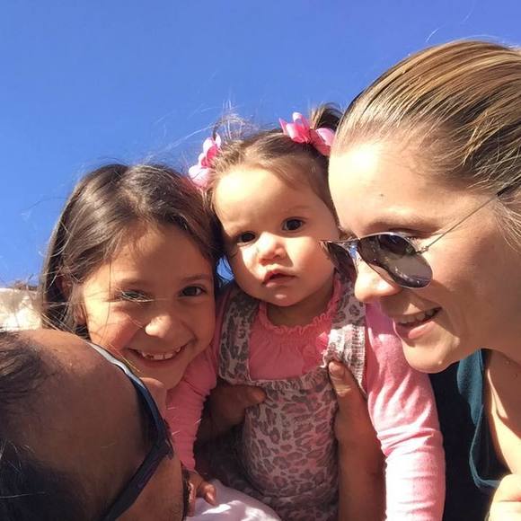 Meet your Posher, Jessica - Picture 1 of 1