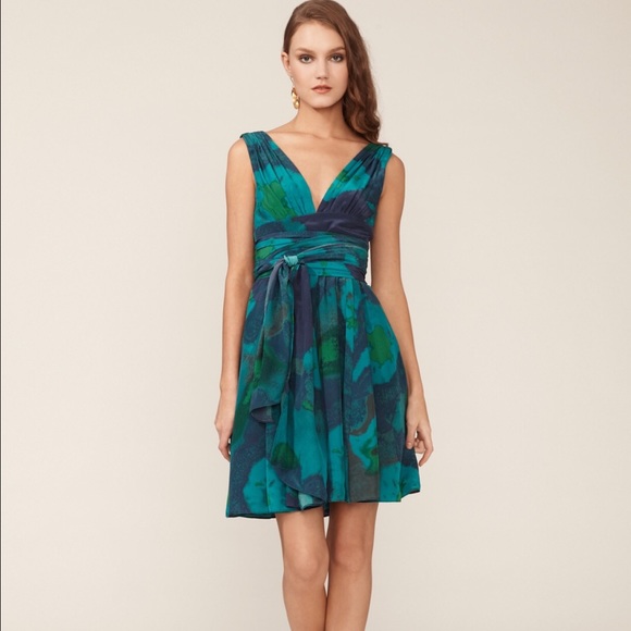 Halston Heritage Dresses & Skirts - HALSTON HERITAGE MIDNIGHT WATER MIRAGE DRESS $425