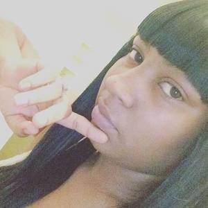 Meet your Posher, Cearra