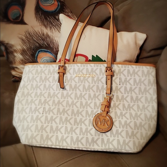 Large purse