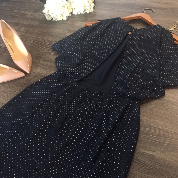 🚨SOLD🚨 WREN Navy Kimono Dress, Size XS - Picture 3 of 4