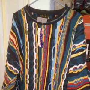 Mens Coogi Sweater with hat