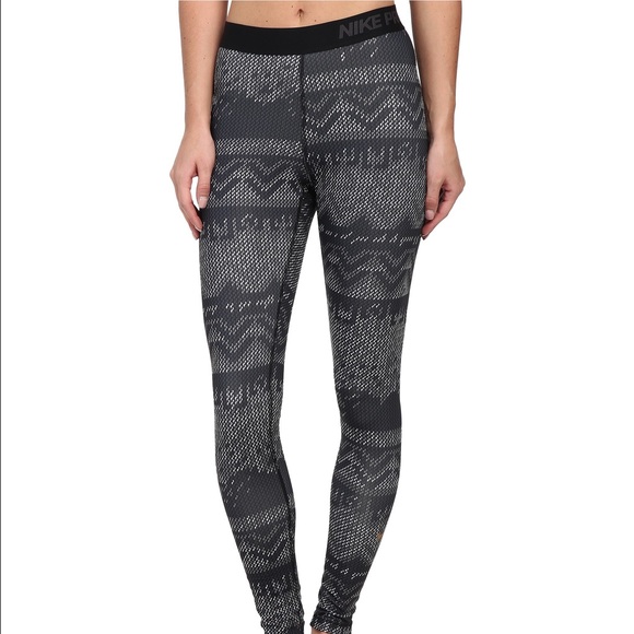 Nike Pro Hyperwarm Nordic Print Dri-Fit Leggings