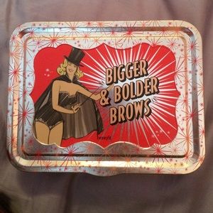 Benefit Bigger and bolder brows