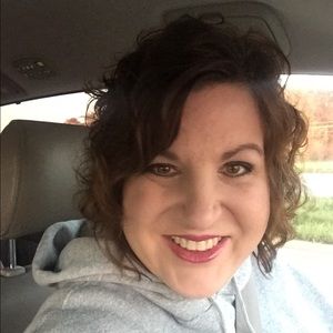 Meet your Posher, Cheryl
