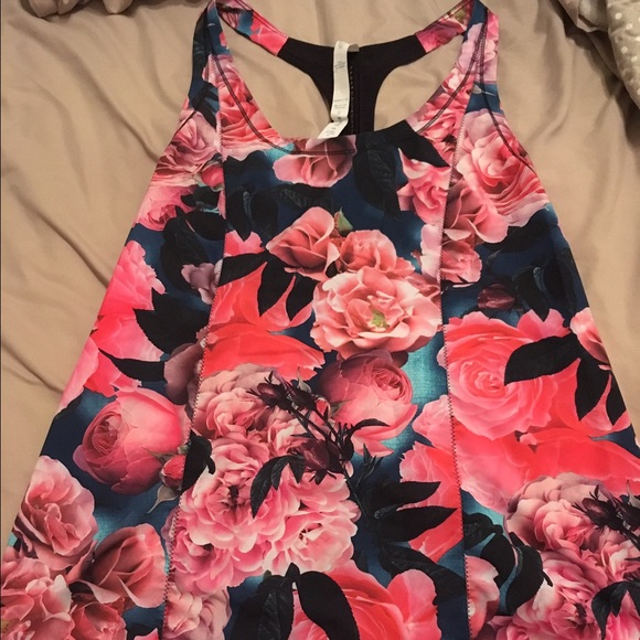 Lululemon Secret Garden Tank