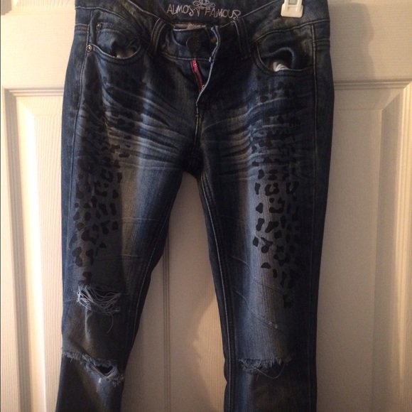 Gently worn sexy almost famous jeans ( not HM )