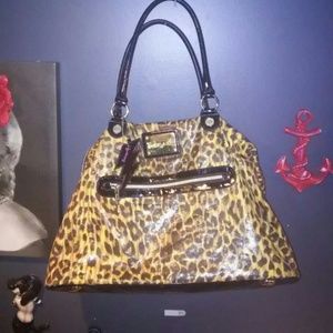 Bestsey Johnson Leopard Weekender