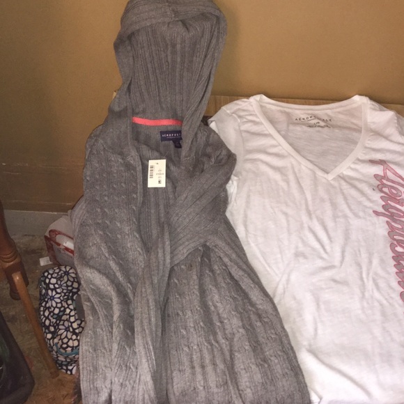 Aeropostale clothes - Picture 2 of 3