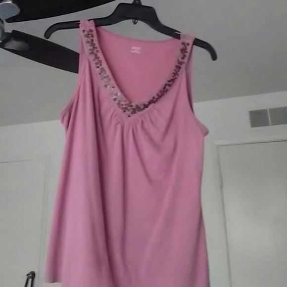Short sleeve top