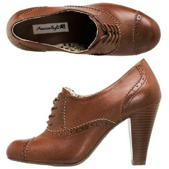 American Eagle by. Payless brown pleather oxford
