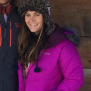 Meet your Posher, Hayley