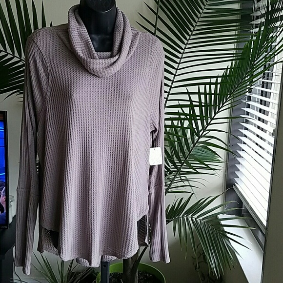 NWT Free Waffle People Cowl Neck Top Size M - Picture 3 of 4