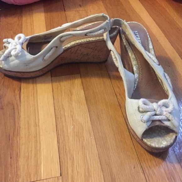 Sperry wedges - Picture 2 of 2