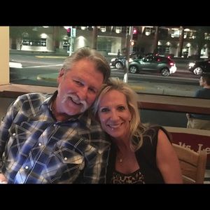 Meet your Posher, Nikolett