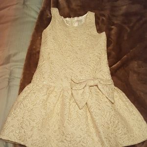 Girl's Dress