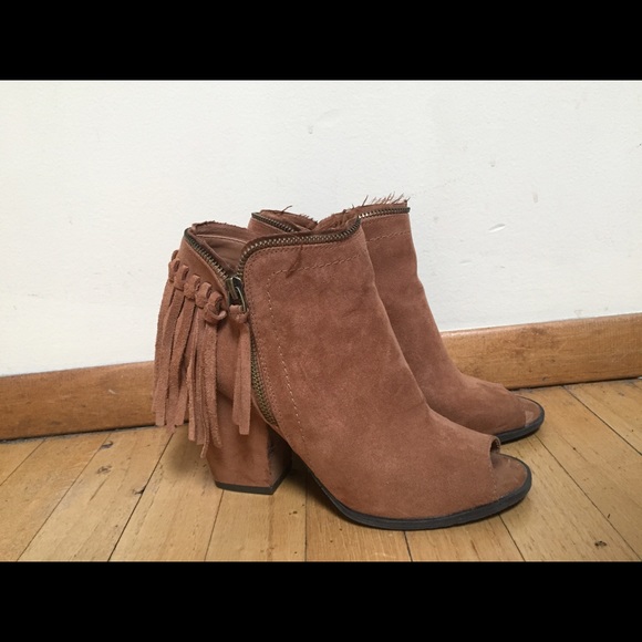 DV suede brown booties