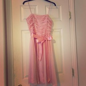 Cutest pink dress Jessica McClintock had to offer!