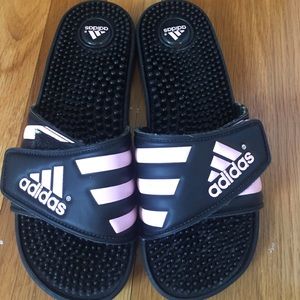 Adidas velcro slip on shoes