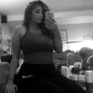 Meet your Posher, Naomi