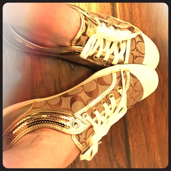 COACH SZ 9 ZORRA SIGNATURE KHAKI/GOLD SNEAKERS