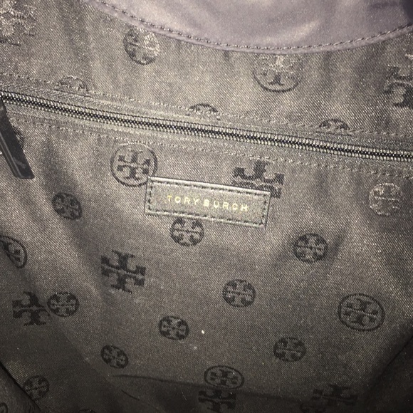 TORY BURCH SLOUCHY NYLON TOTE - Picture 3 of 4