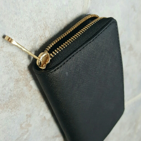 AUTHENTIC Michael Kors Wristlet Jet Set Black - Picture 4 of 4