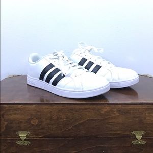 Adidas Neo Baseline Shoes in White