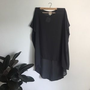 Sheer Crop Sleeve Tunic