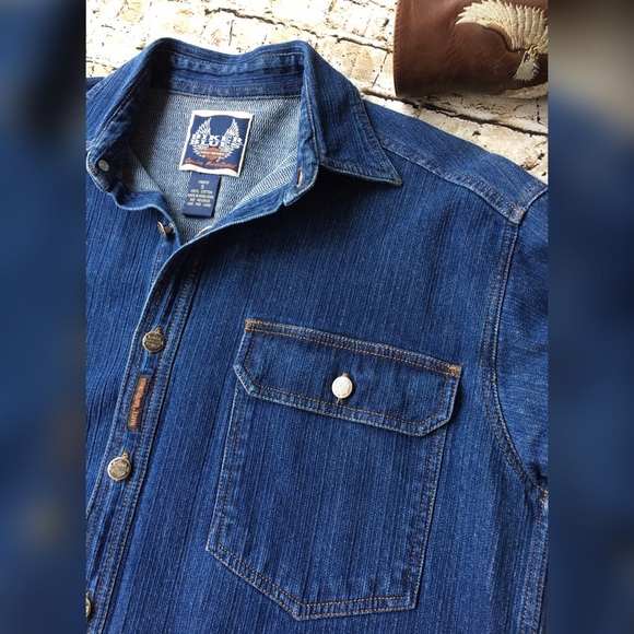 HD Button Up - Picture 4 of 6