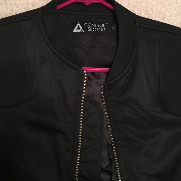 Bomber jacket - Picture 4 of 4