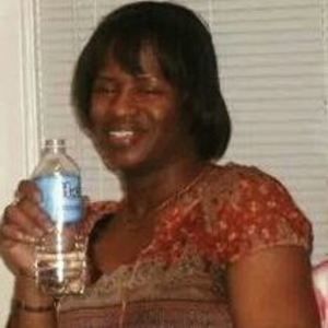 Meet your Posher, Rolanda