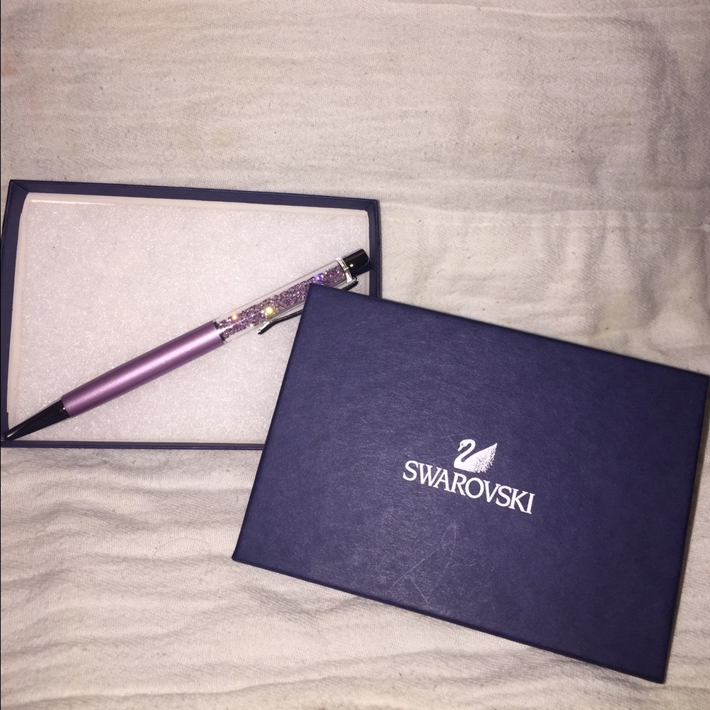 🌟 Genuine Swarovski crystal pen 🌟