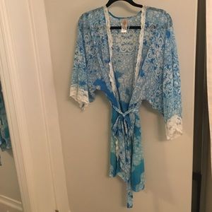 IN BLOOM Sheer Robe with Lace Detail