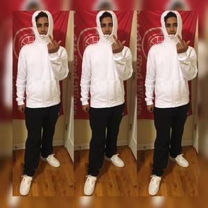 Meet your Posher, Noah