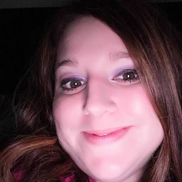 Meet your Posher, Christine - Picture 1 of 1