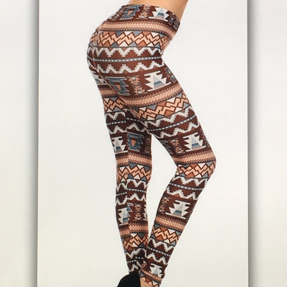 ๐Brown/cream๐ Aztec geo leggings