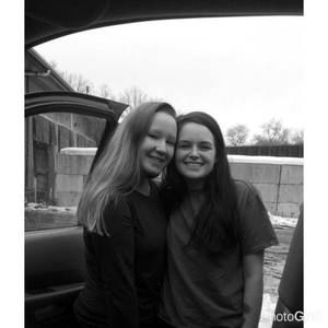 Meet your Posher, Sierra