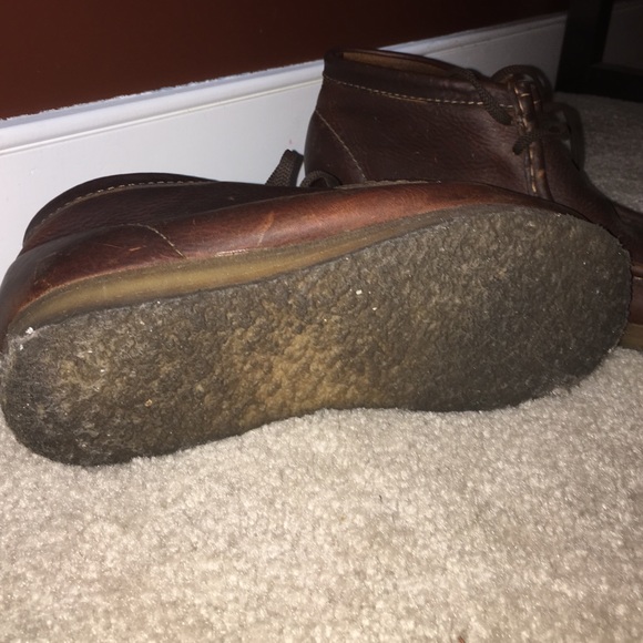 Size 8.5 Men\'s Clark Wallabees main image 3