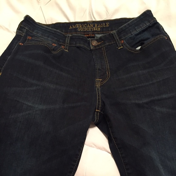 Men's American Eagle dark rinse jeans