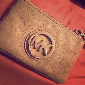 Michael Kors large wristlet wallet