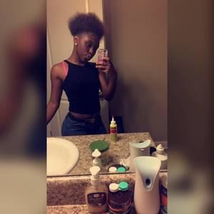 Meet your Posher, Lakendra